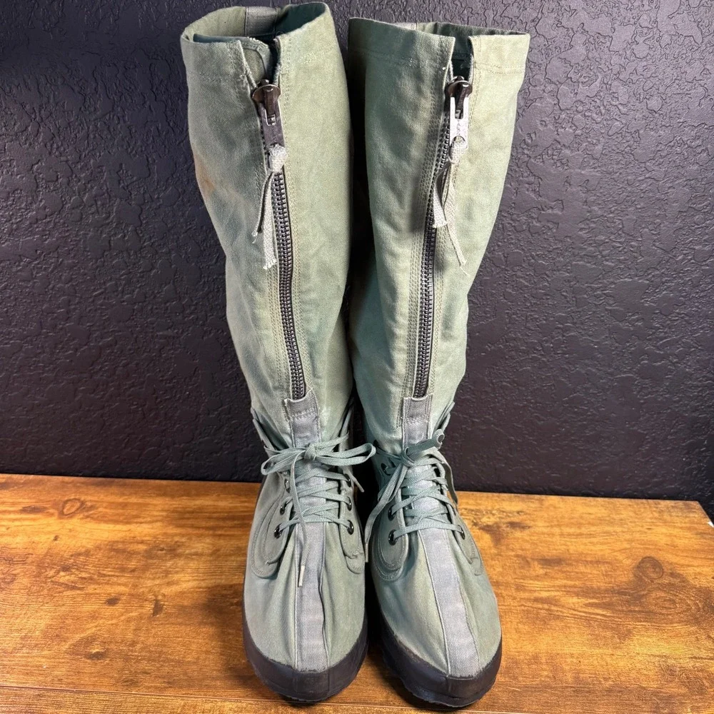 US Military N-1B Extreme Cold Weather Green Canvas Rubber Mukluk Boots Small